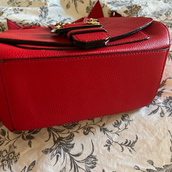 Gianni Bini - fun glam purse. New condition. - Picture 5 of 8